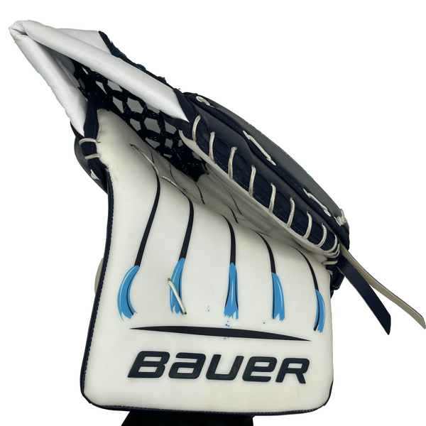 Bauer Vapor Hyperlite - New Pro Stock Goalie Glove (White/Navy)