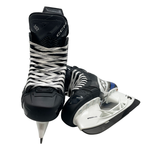 CCM Jetspeed FT6 Pro - Pro Stock Hockey Skates - Size 8EE (White/Blue)