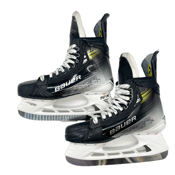 Bauer Vapor Hyperlite 2 - CHL Pro Stock Hockey Skates - Size 9D