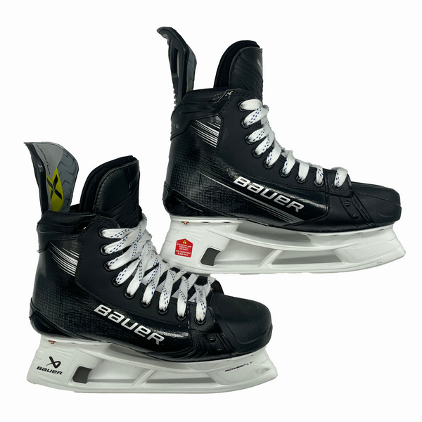 Bauer Vapor Hyperlite 2 - Pro Stock Hockey Skates - Size 7E (Black)