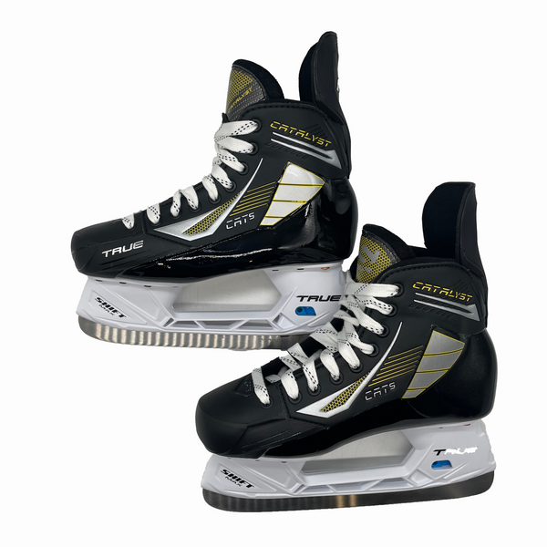 True Catalyst 5 Hockey Skates - Junior