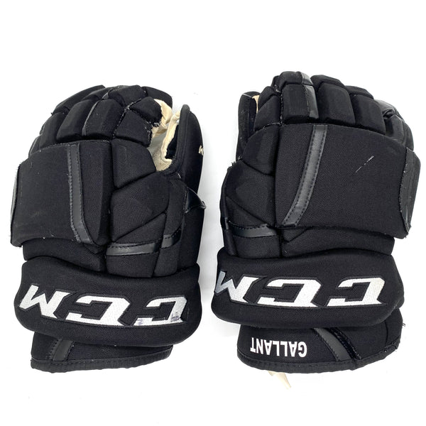 CCM HG12 - Used Pro Stock Glove (Black)