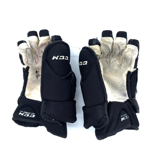 CCM HG12 - Used Pro Stock Glove (Black)