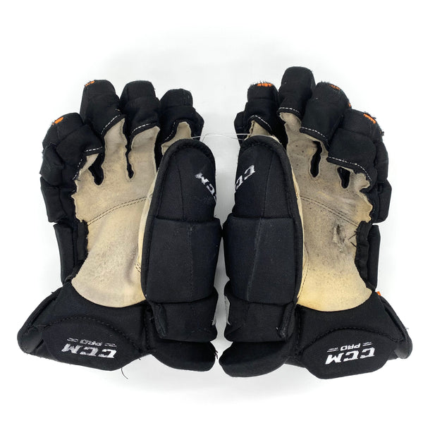 CCM HGJS - Used Pro Stock Glove (Black)