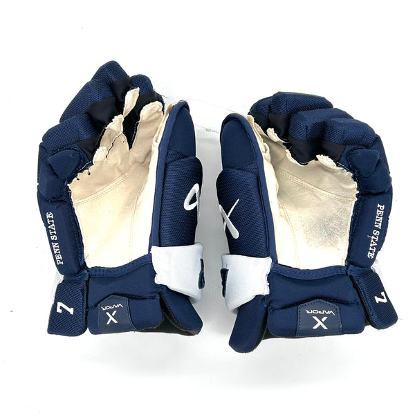 Bauer Vapor Hyperlite - Used Pro Stock Glove (Navy)