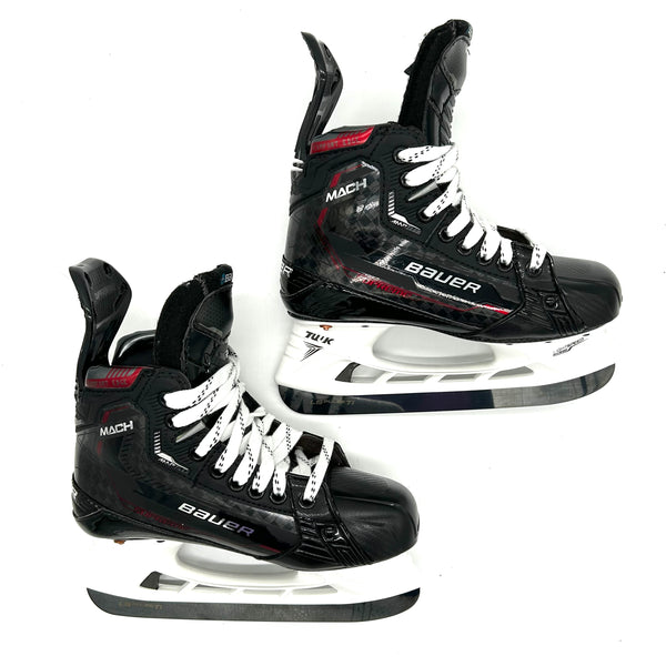 Bauer Supreme Mach - Pro Stock Hockey Skates - Size 3.75D/4D