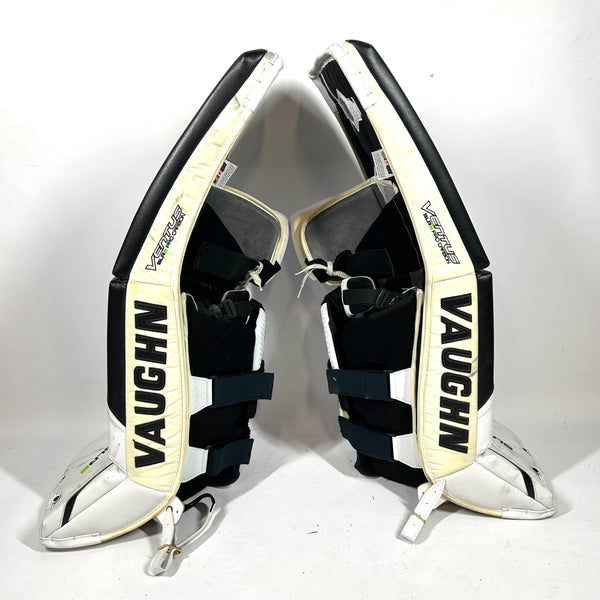 Vaughn SLR2 - Used Pro Stock Goalie Pads (White/Black)