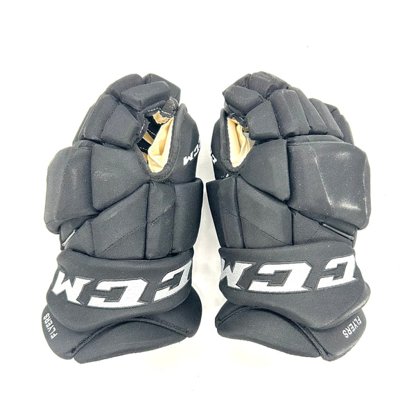 CCM HGJSPP - Used AHL Pro Stock Glove (Black)