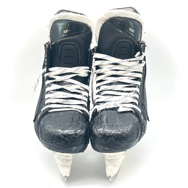 Used - Bauer Vapor Hyperlite pro Stock Skates - Size 8.5D