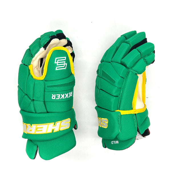 Sherwood Rekker Legend Pro - NHL Pro Stock Glove - Pro Palm - Minnesota Wild (Green/Yellow)