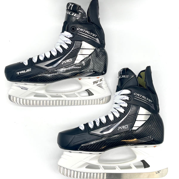 True - Catalyst Pro Custom Pro Stock Skates - Size 8D