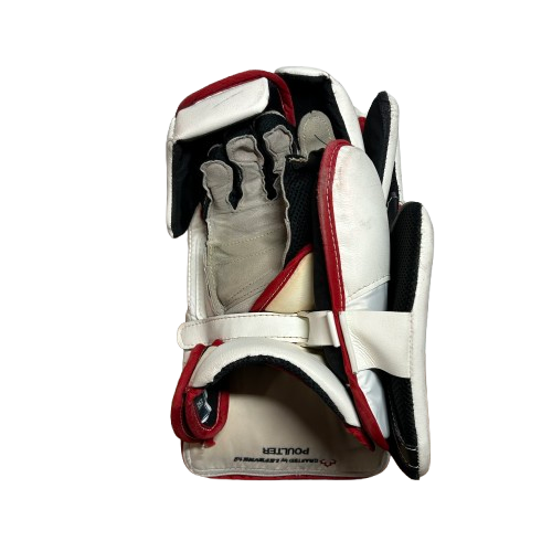 True Catalyst Px3 - Used Pro Stock Goalie Blocker (White/Red/Black)