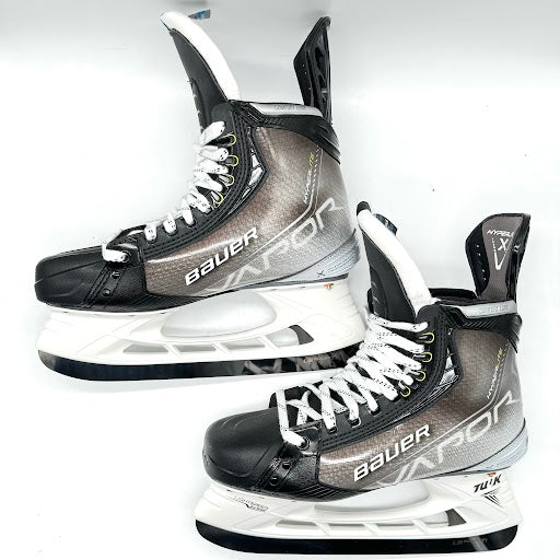 Bauer Vapor Hyperlite - Pro Stock Hockey Skates - Size L: 9 R: 8.75