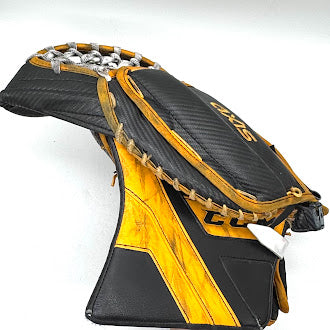 CCM AXIS - Used Pro Stock Goalie Pad Set (Black/Yellow)