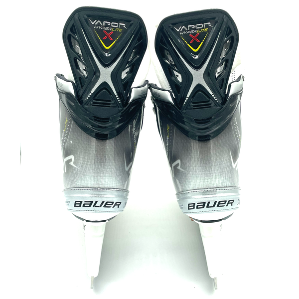 Bauer Vapor Hyperlite - Pro Stock Hockey Skates - Size L11.25 R10.125D